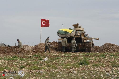 بالفيديو.. وزير الدفاع التركي يتفقد قواته داخل العراق
