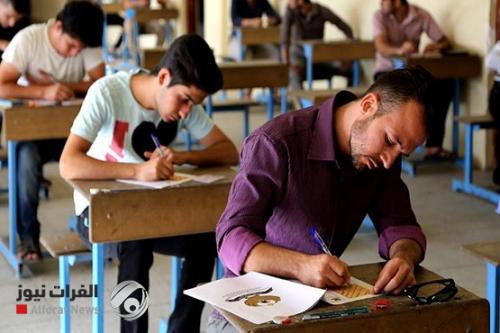 وزارة التربية تلمح بتأجيل الامتحانات الخارجية