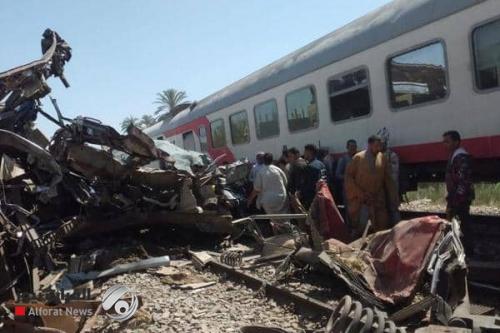 وزير النقل المصري يكشف معلومات جديدة حول حادثة القطار