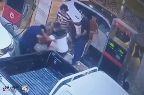 شرطة ذي قار: القبض على متهم بالإعتداء على عامل محطة وقود