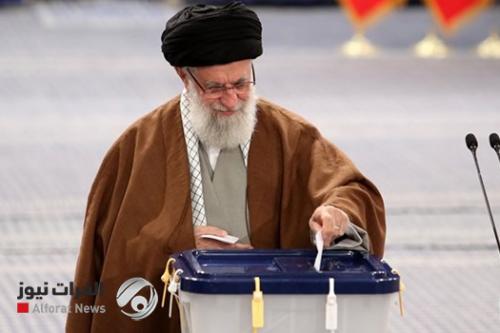 انطلاق الانتخابات الرئاسية في ايران.. وقائد الثورة يدلي بصوته