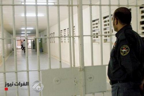 القضاء يوضح بشأن محاكمة ضابط قتل وعذب أمام جامع في نينوى