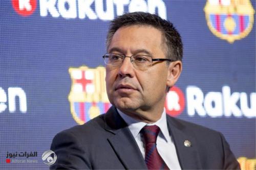 رئيس وإدارة برشلونة تعلن استقالتها