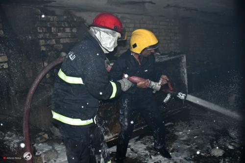 إنقاذ 10 مدنيين بإخماد حريق مطبعة وسط بغداد