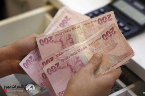 تراجع الليرة التركية بعد إعلان إقالة نائب محافظ البنك المركزي