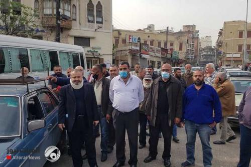 لبنان.. اضراب لسائقي السيارات احتجاجا على تردي الأوضاع الاقتصادية