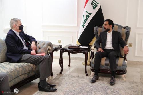 الحلبوسي والسفير الامريكي يبحثان دعم العراق اقتصادياً وزيارة البابا