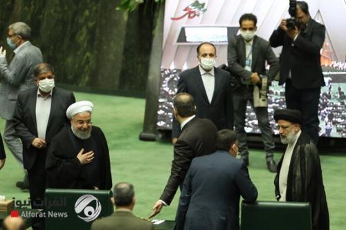 البرلمان الإيراني يبدأ دورته الجديدة والسيد الخامنئي يوجه رسالة للنواب