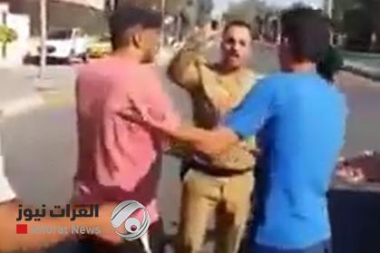 الداخلية تعلن اعتقال أحد المعتدين على ضابط النجدة