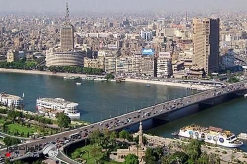 بالصور والفيديو.. قوة أمنية تداهم صينيين في القاهرة وهذا ما وجدته