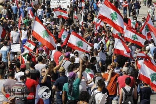 أزمة لبنان.. المشفى الحكومي بلا كهرباء والجامعة بلا أوراق