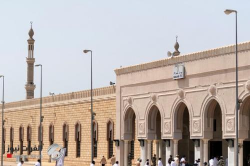 اغلاق 10 مساجد في السعودية بعد ثبوت اصابات كورونا بين المصلين