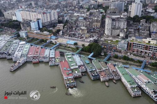 غرق عبارة تحمل أكثر من 50 شخصا وسط بنغلاديش