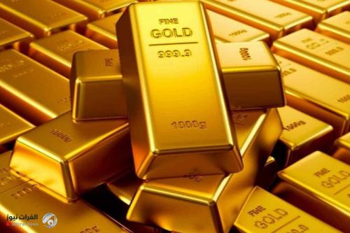 الذهب يتراجع بفعل بيع المستثمرين لجني الأرباح