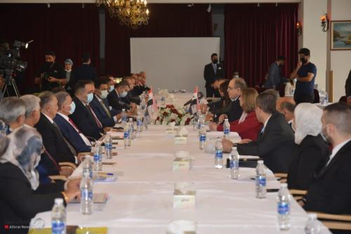 إنطلاق اجتماعات اللجنة العراقية - السورية لبحث التعاون الاقتصادي والتجاري
