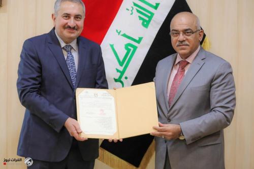 وزير التعليم يكلف رئيساً جديداً لجامعة بغداد