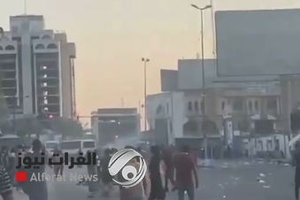 بالفيديو.. التحرير الان: دخول سيارات حمل وباصات واخرى مدنية باتجاه المطعم التركي