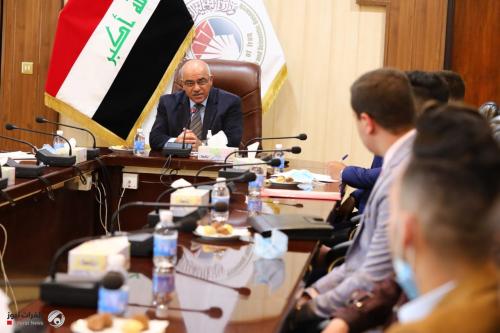 وزير التعليم يؤكد زيادة المنح الدراسية للطلبة العراقيين