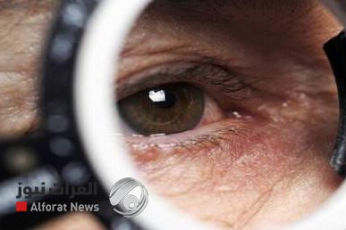 طبيبة عيون تحذر من آثار جانبية غير عادية لكورونا