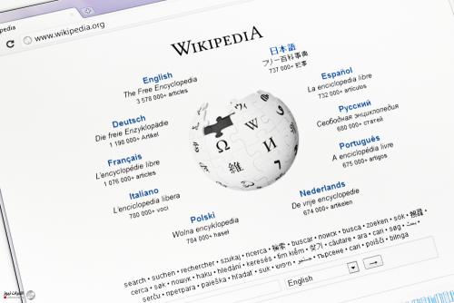 "ويكيبيديا" تعلن عن آلية جديدة لمواجهة "المعلومات المضللة"