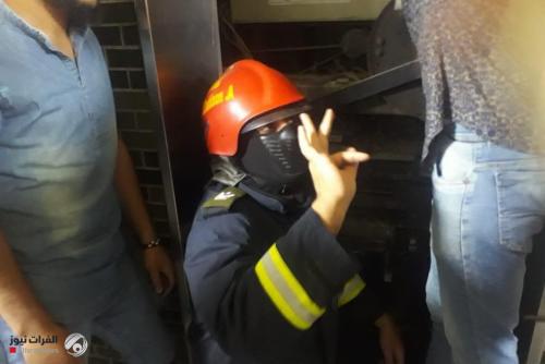 بالصور.. انقاذ ثلاث اشخاص من مصعد معطل في مستشفى الكاظمية التعليمي