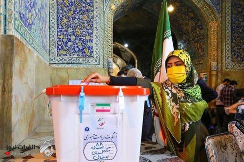 ايران.. تمديد التصويت الى الثانية فجراً
