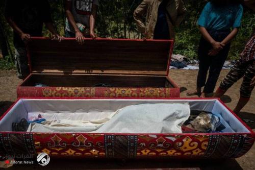 إندونيسيا... تنبش القبور لتزيينها