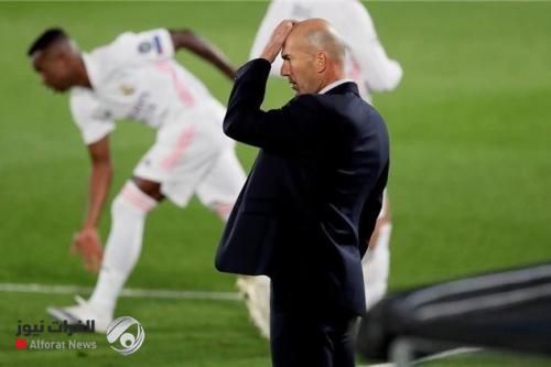 مدرب ريال مدريد السابق يوضح إمكانية إقالة زيدان حال خسارة الكلاسيكو