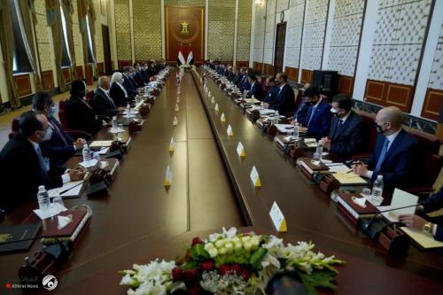بدء الملتقى الاقتصادي والتجاري بين العراق ومصر برئاسة الكاظمي ومدبولي