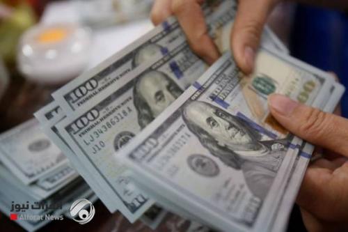 الدولار يرتفع في بغداد والبنك المركزي يبيع أعلى كمية منذ تغيير سعر الصرف